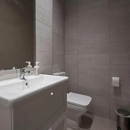 The Terrace Of Santa Barbara 公寓