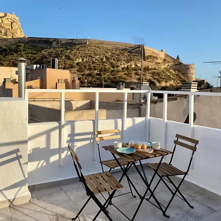 The Terrace Of Santa Barbara 阿利坎特